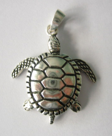 sterling silver silver turtle pendant/charm